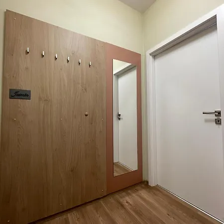Jasmin Apartament *